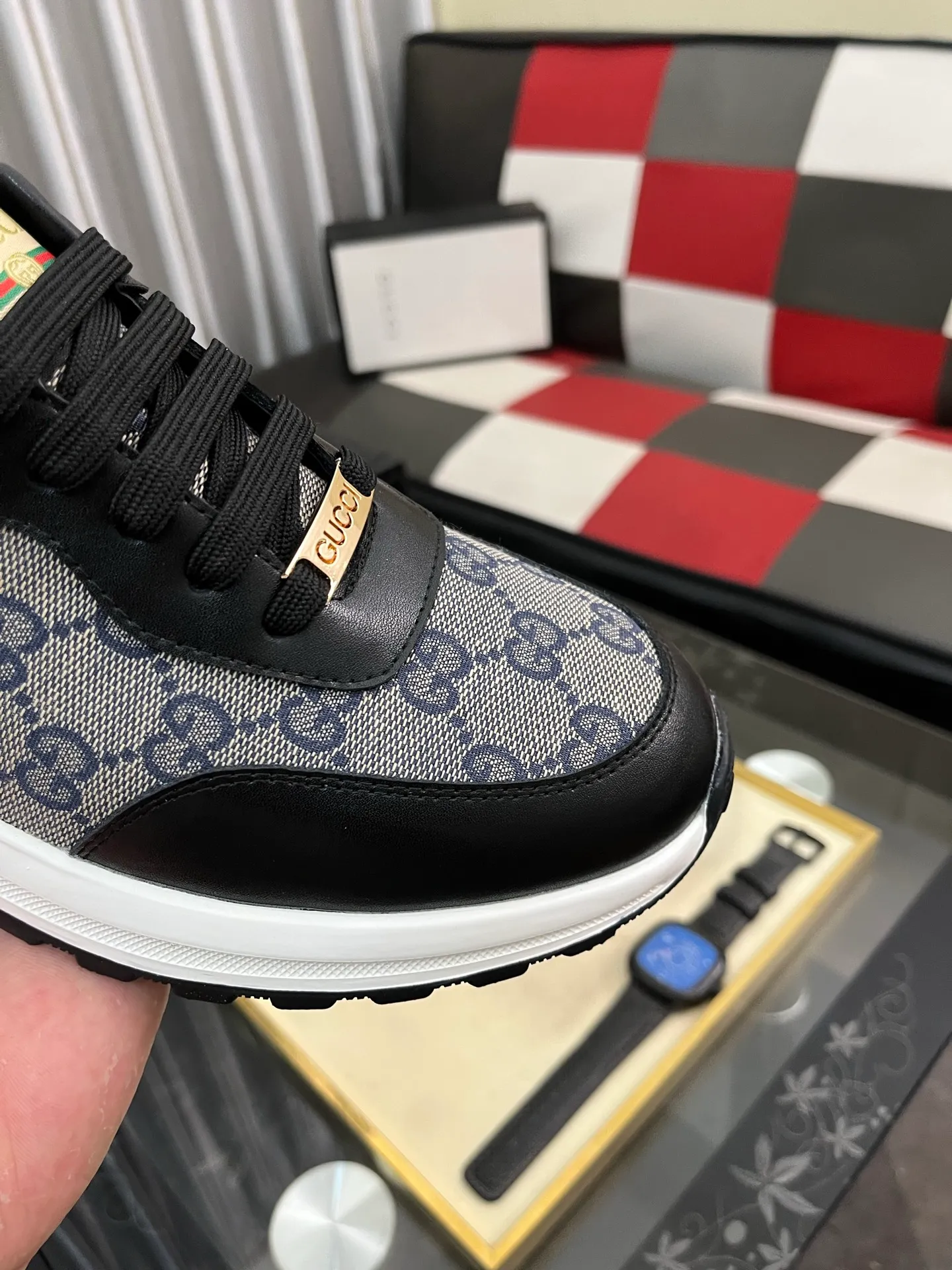 Men's shoes💰420⌚️⌚️[GUCCI] Gucci men's casual shoes are absolutely popular🔥The ultimate matching item for trendy men! The charm of super texture is irresistible, the main recommendation, the flower leather color is bright! The upper is made of high-quality cowhide + breathable fabric, sheepskin feet, wear-resistant rubber sole, noble and elegant! Extremely comfortable🎁🎁You can be as handsome as you want💪 38-442️⃣colors available